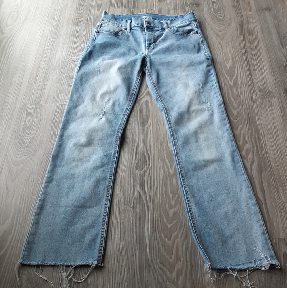 Distressed Jeans
